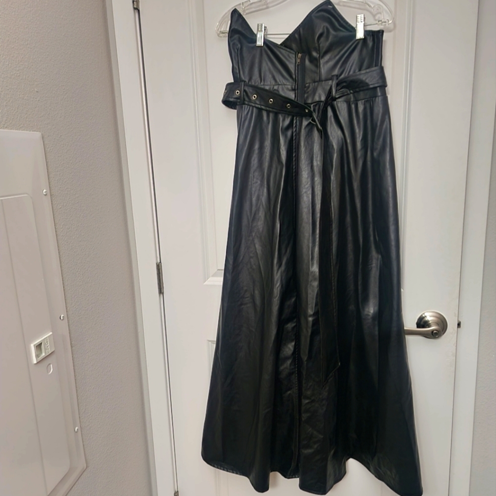 Elegant Black Maxi Skirt